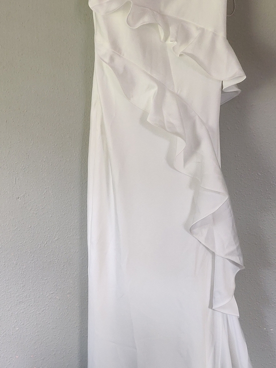 Astr Dresses & Skirts - ASTR White One-Shoulder Ruffle Column Dress